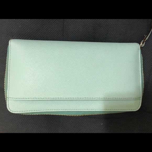 Kate Spade Wallet - Picture 2 of 4